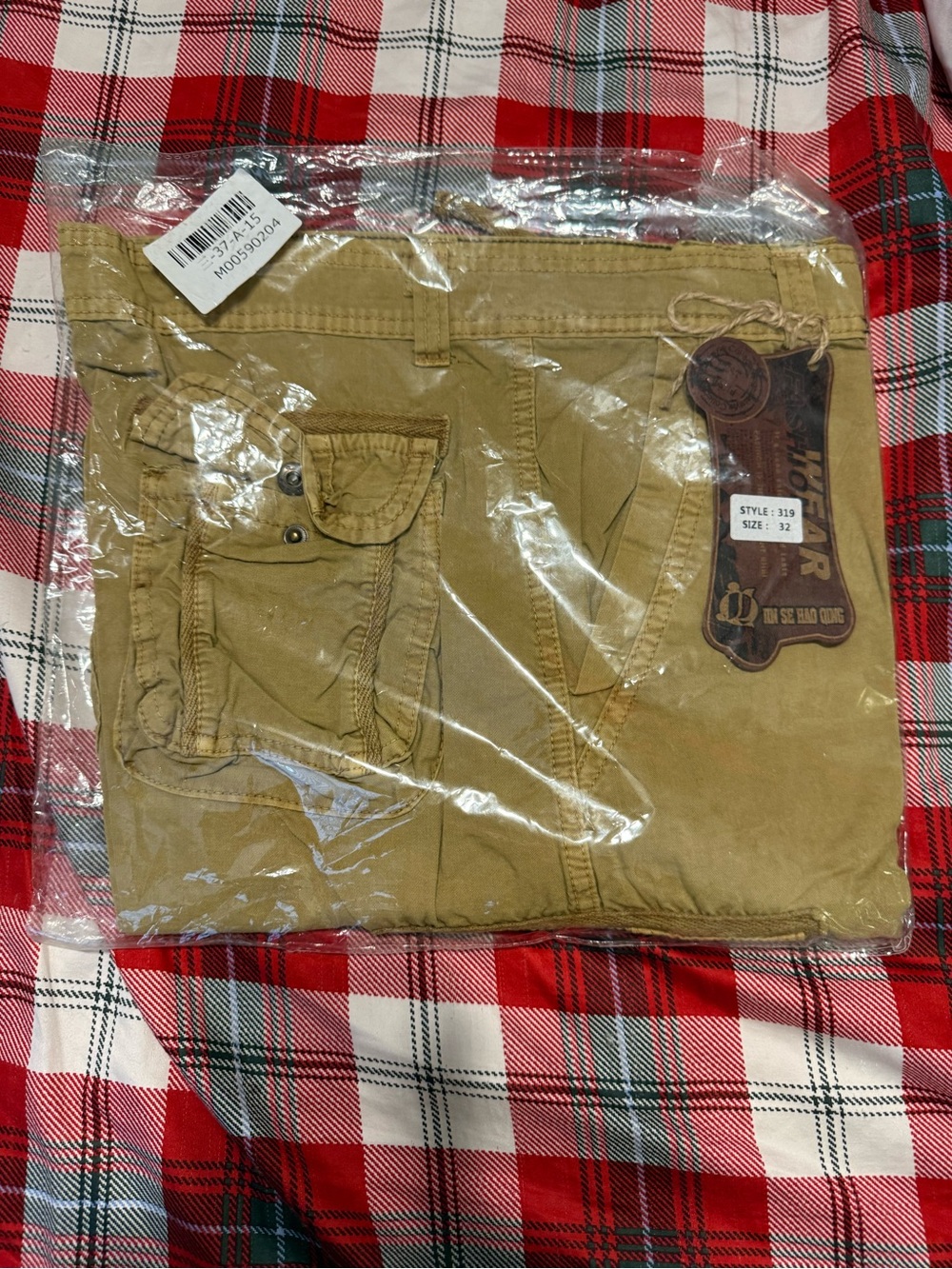 & Other Stories Men's Cargo Shorts in Khaki